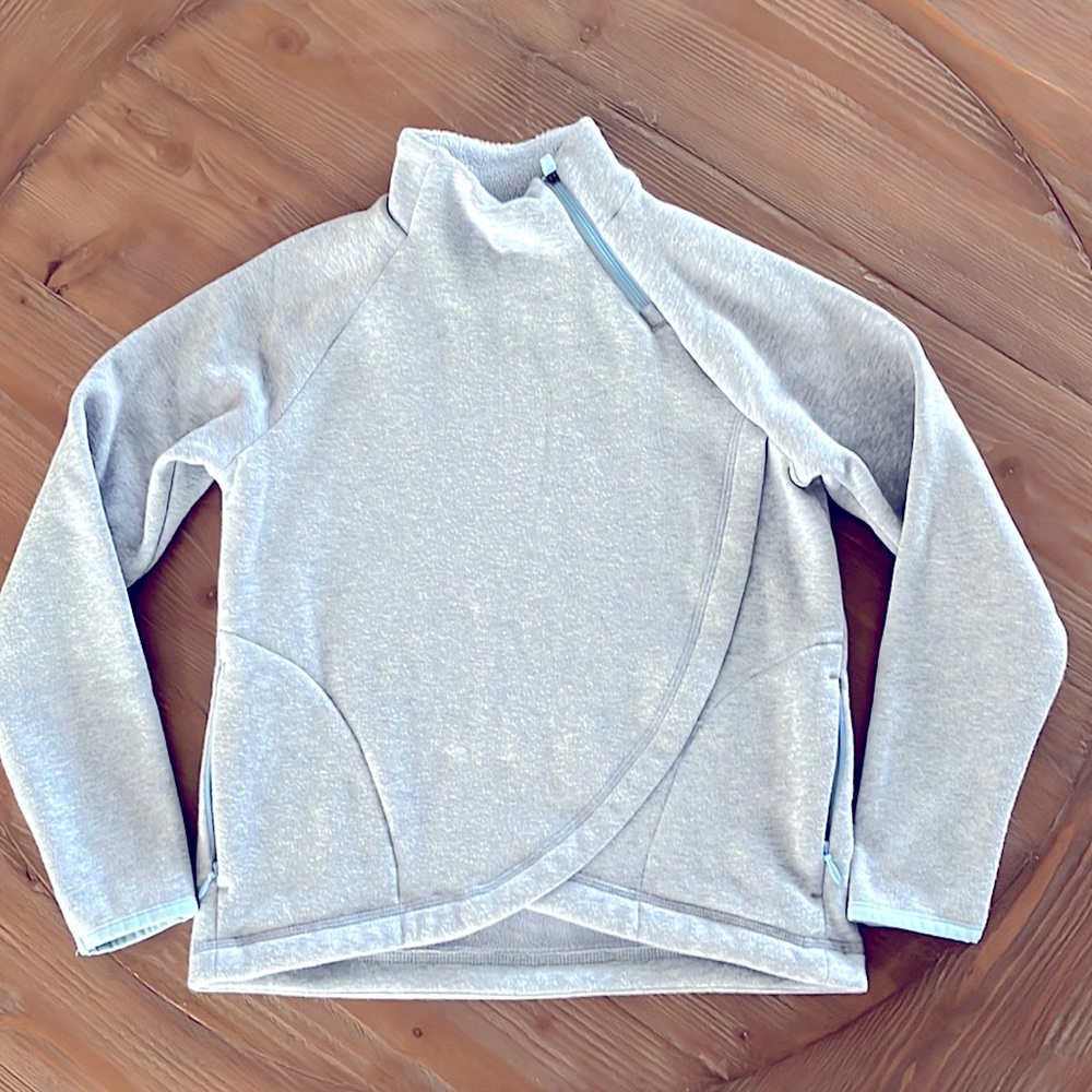 Athleta Girl Crazy Cozy Wrap 2.0